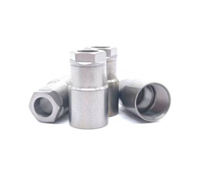 Гайка распылителя инжектора — F00RJ01101 (F 00R J01 101) BOSCH